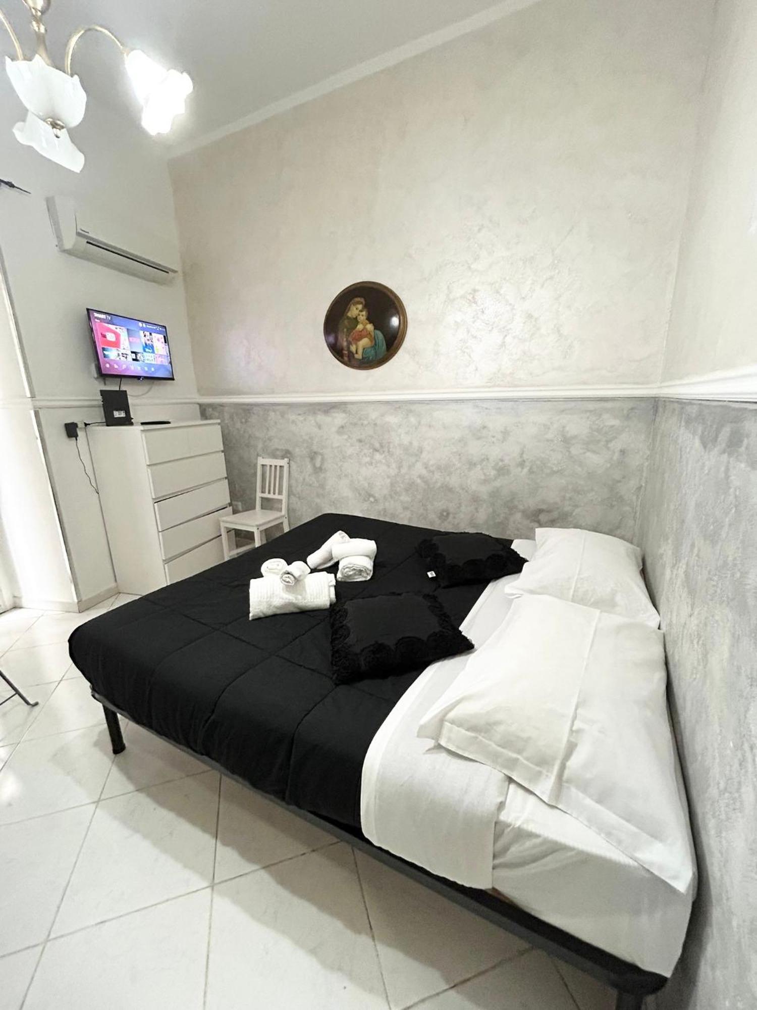 Da Concettina House Apartment Naples Exterior photo